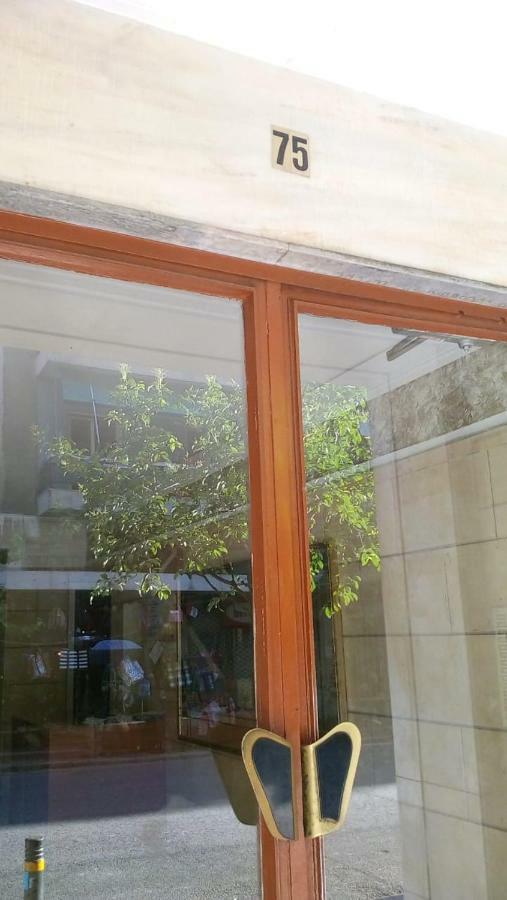 7 Stars Near Metro Apartment Athens Exterior photo
